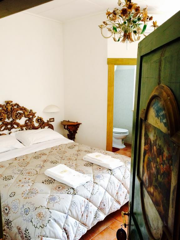 Bed and Breakfast La Lanterna Avigliano Umbro Экстерьер фото