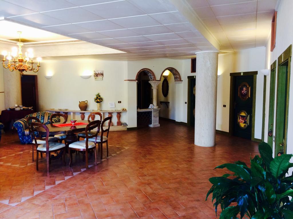 Bed and Breakfast La Lanterna Avigliano Umbro Экстерьер фото