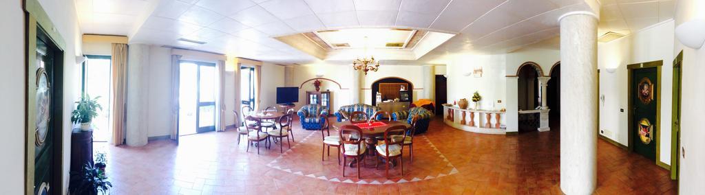 Bed and Breakfast La Lanterna Avigliano Umbro Экстерьер фото